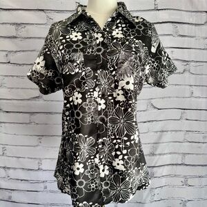 Setron Casuals Womens Floral Button Front Size L Black White Short Sleeve Shirt